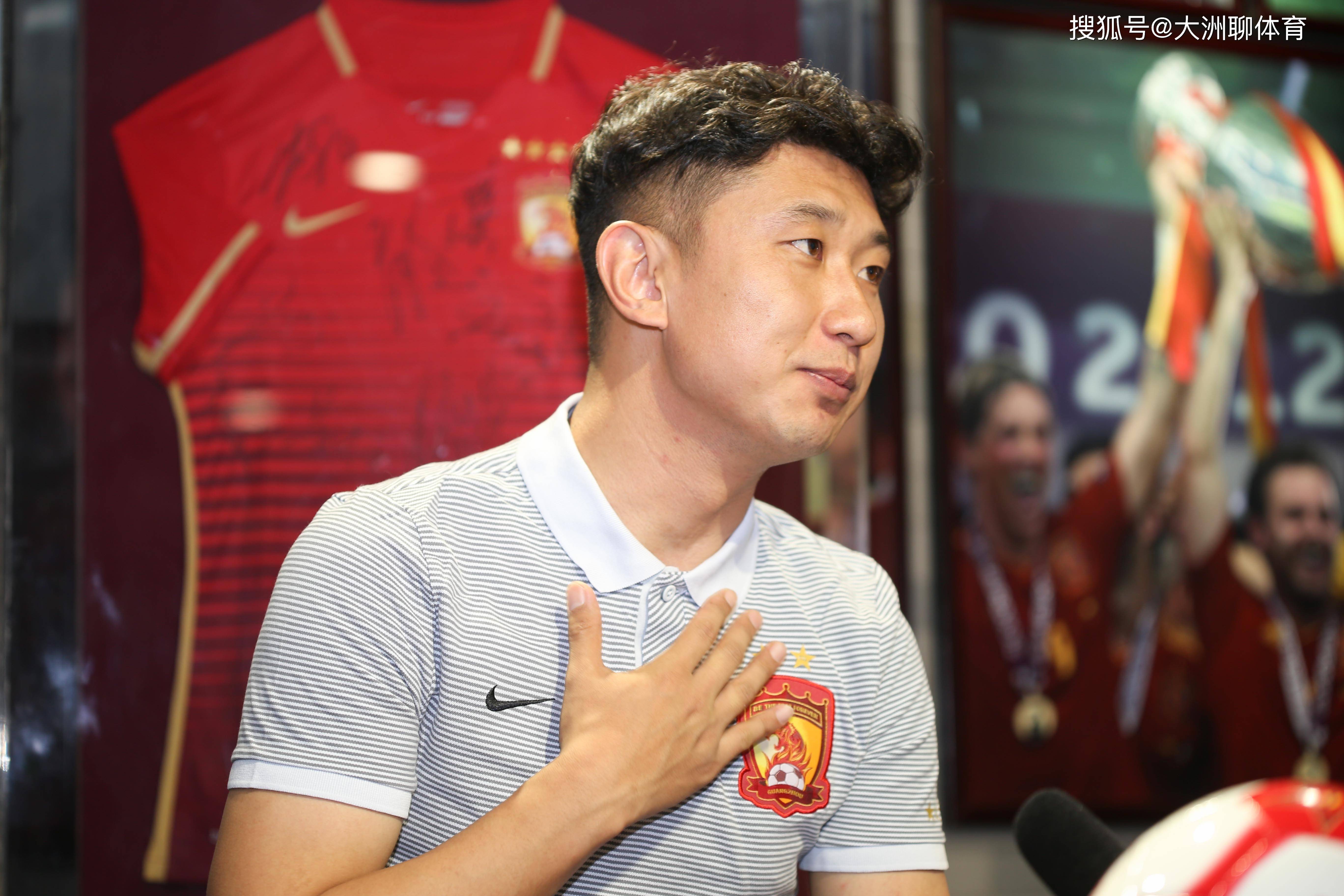 开云体育APP下载-包含主教练表态赛季冠军要回家，球队逆势追赶的词条