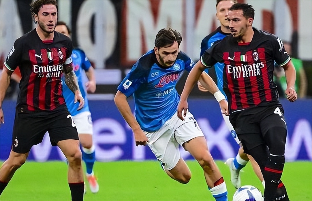 那不勒斯客场挫败AC米兰，继续保持不败战绩的简单介绍