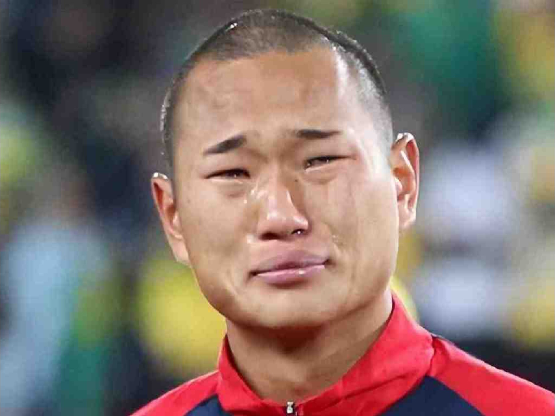 开云体育APP下载-足球经理暴怒，指责球员态度不端正