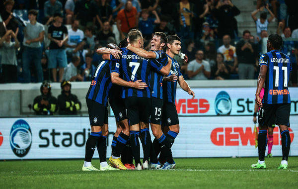 包含利物浦力争卫冕欧冠，对阵亚特兰大能否取胜？的词条