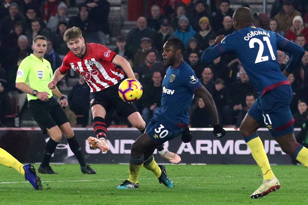 伯明翰客场战平对手，英超保级形势稍有改观的简单介绍