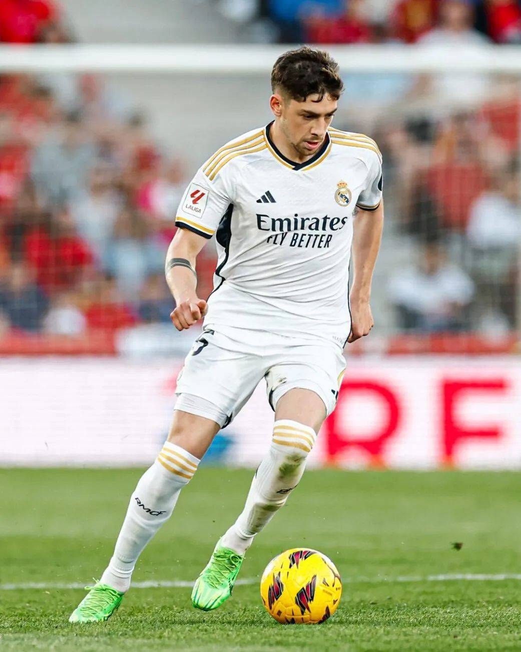 法兰克福客场全取三分,豪取胜利 法兰克福客场全取三分,豪取胜利