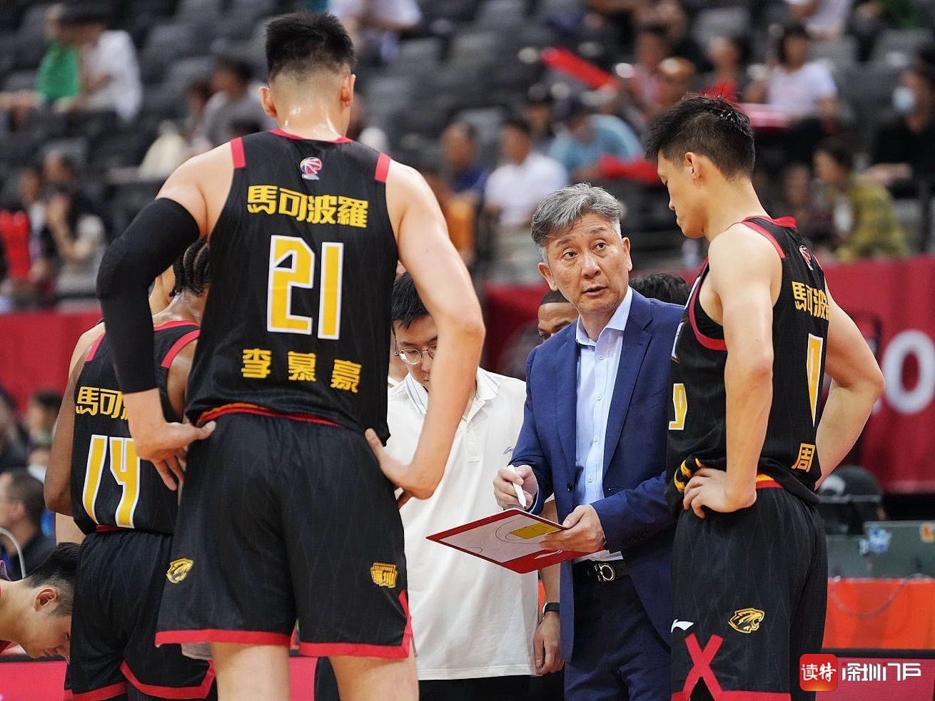 关于深圳马可波罗队迎战青岛国信双星队，胜者将赢得比赛的信息