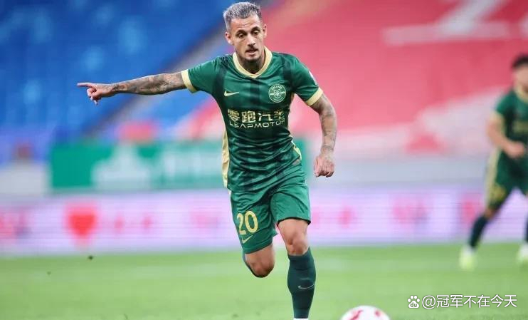 关于武汉卓尔客场胜北京国安，保持不败势头的信息