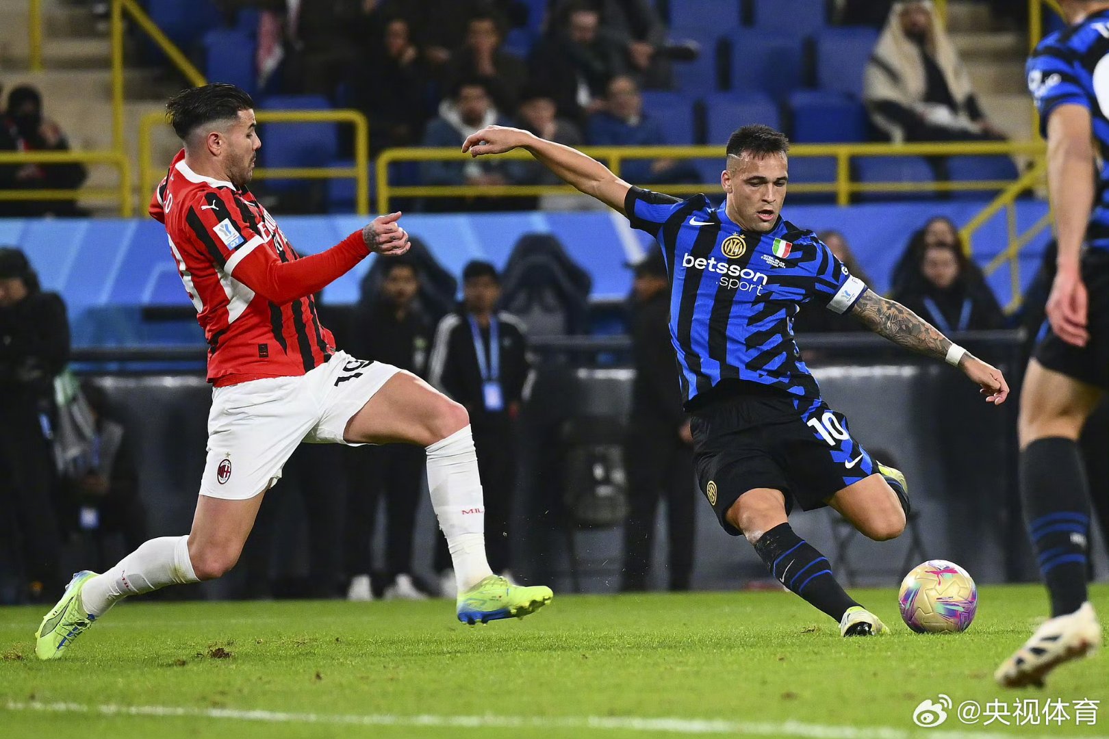 开云下载-AC米兰主场大胜，稳步上升的简单介绍