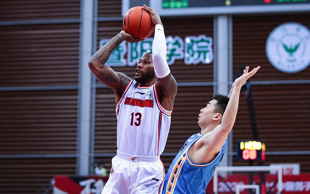 比赛的胜负全凭实力，谁能笑到最后