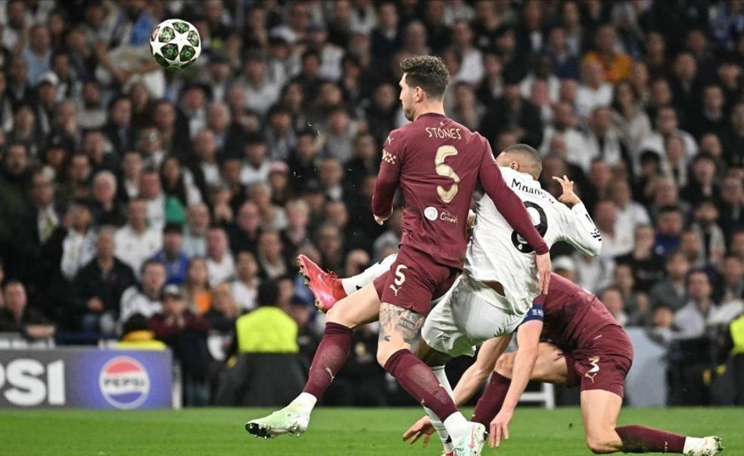 开云体育官方网站-包含皇马轻取曼城，姆巴佩逆转建功西甲的词条