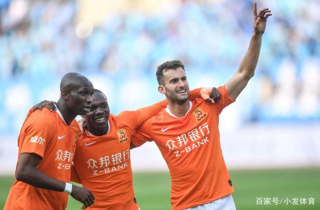 开云官网-包含广州恒大客场轻松击败深圳佳兆业的词条