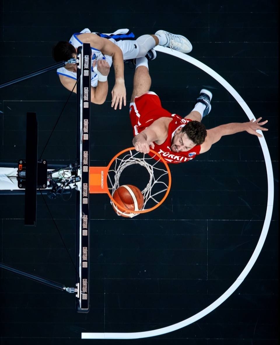 关于德国男篮绝杀立陶宛男篮，波特爆发神勇的信息