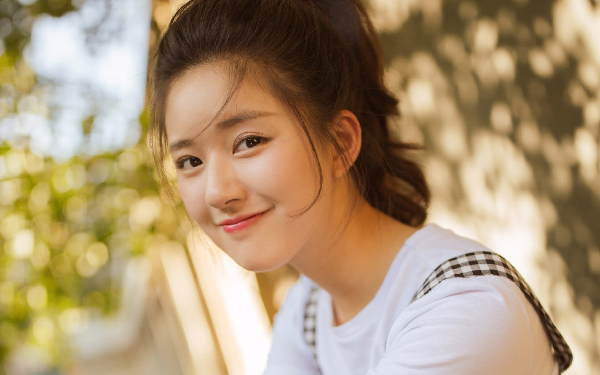 孤星璀璨难敌星河浩瀚，詹姆斯极致稳定，雄鹿体系降服湖人